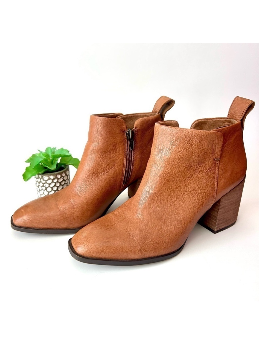 Vionic Alyssa Toffee Leather Ankle Boots Stacked Block Heel Square Toe Size 7.5